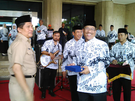 Pencarian PGRI Kolaka - Persatuan Guru Republik Indonesia Cabang Kolaka